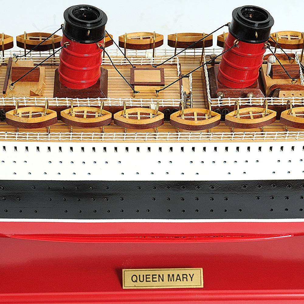 QUEEN MARY CRUISE SHIP MODEL LARGE WITH DISPLAY CASE| High-quality Cruiser| Fully Assembled Wooden Model Ship