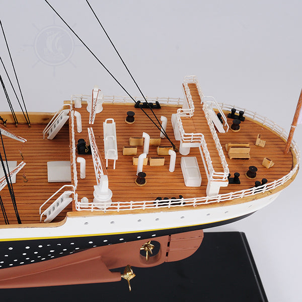 TITANIC MUSEUM QUALITY L100 | High-quality Cruiser| Fully Assembled Wooden Model Ship For Wholesale