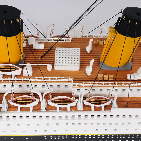 TITANIC MUSEUM QUALITY L100 | High-quality Cruiser| Fully Assembled Wooden Model Ship For Wholesale
