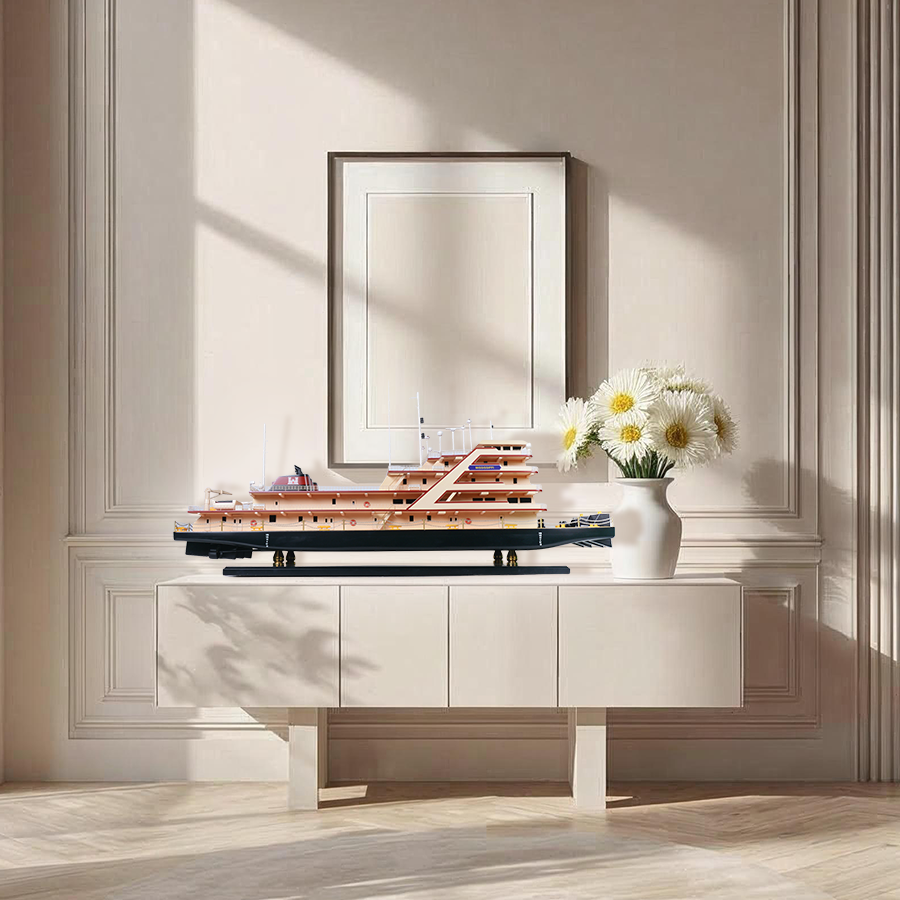 C141 - M/V Mississippi Model 36 inches