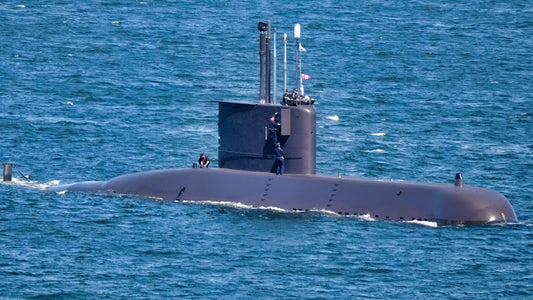 German Type 209 Submarine (U-Boot Klasse 209) 36 Inches Model