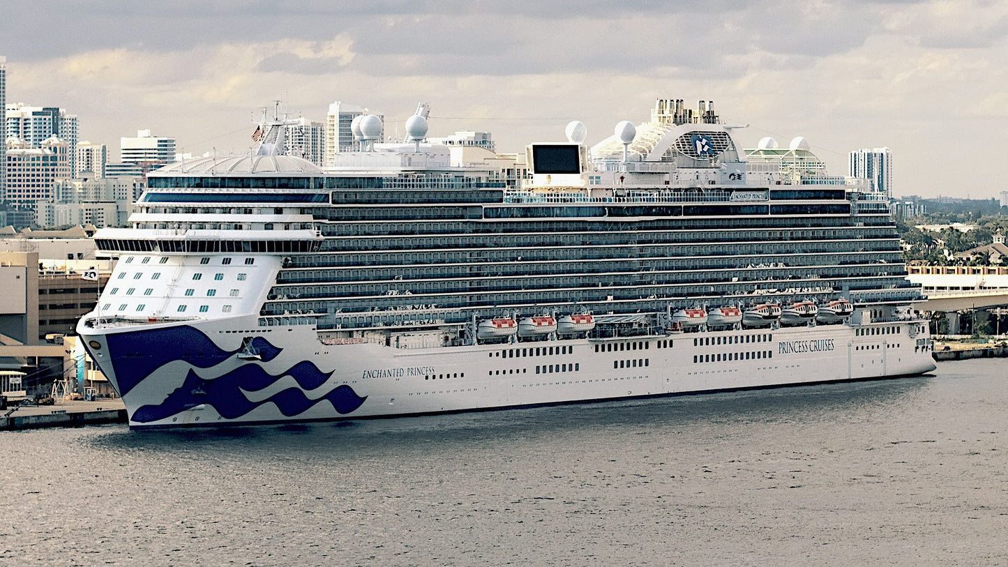 American Enchanted Princess (Royal-Class) Cruise Ship 36 Inches Model