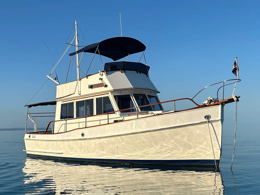 American Grand Banks 32 (Grand Banks Series) 30 Inches Ship Model