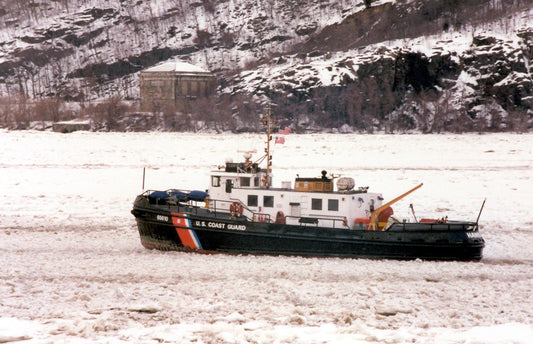 USCGC Hawser (WYTL-65610) L76cm Ship Model
