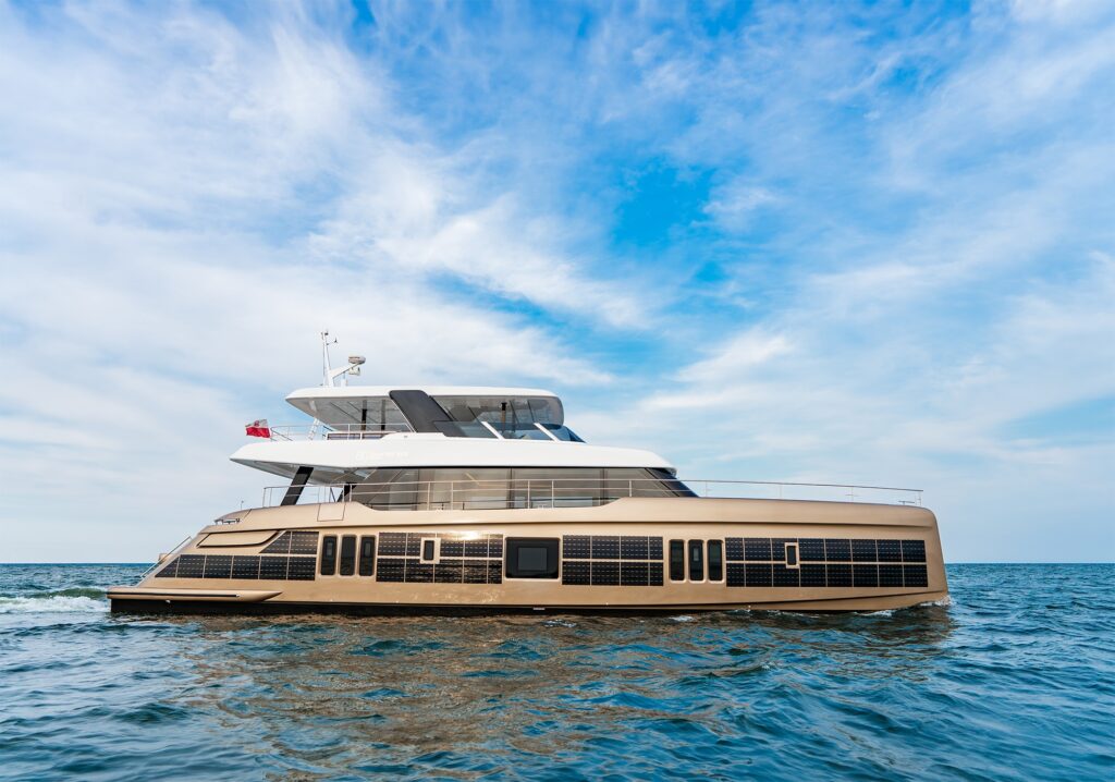 Polish Sunreef 80 Eco (Sunreef Series) 30 Inches Ship Model