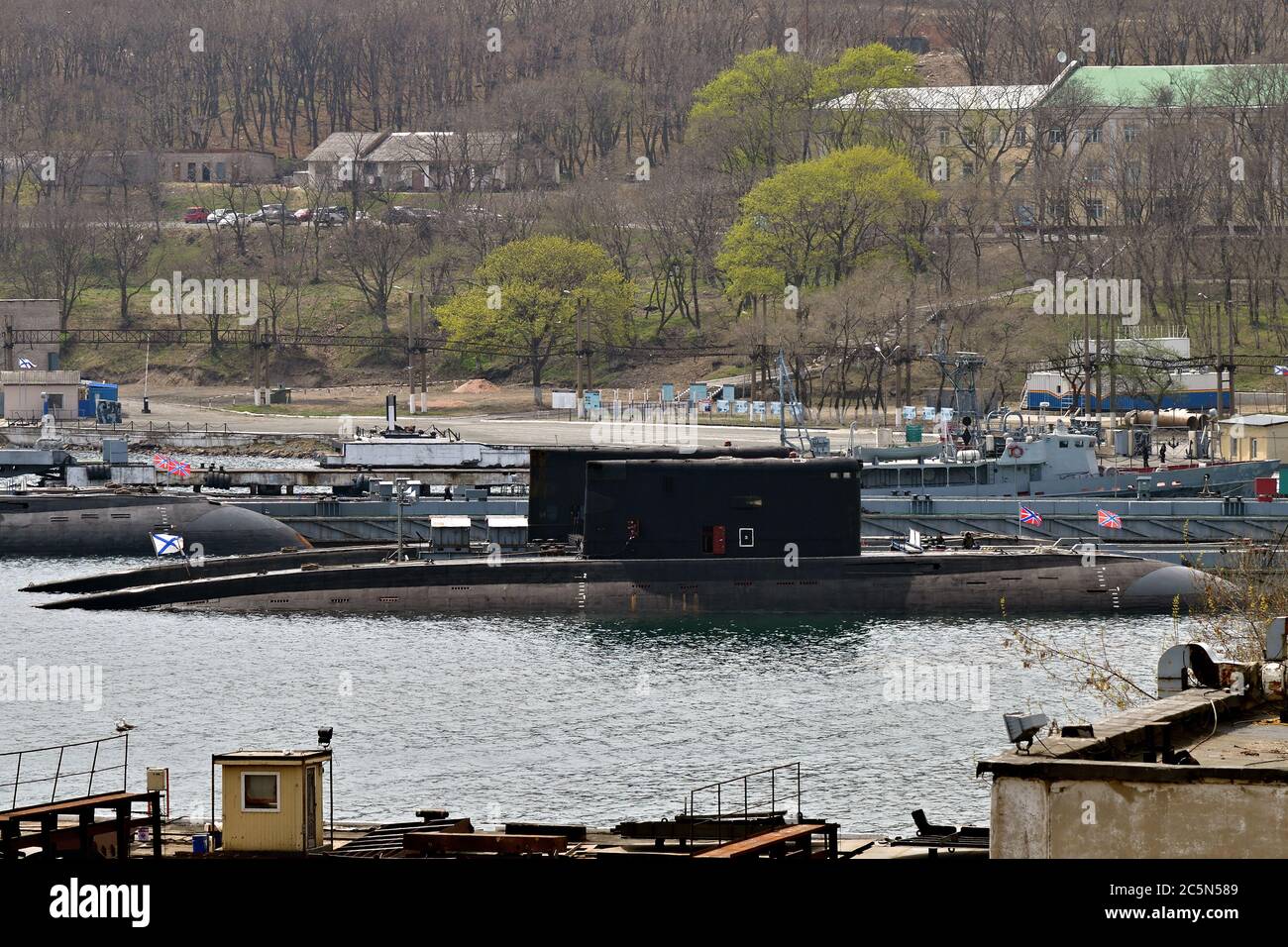 Russian B-871 Alrosa Kilo-Class Submarine (Project 877) 30 Inches Model