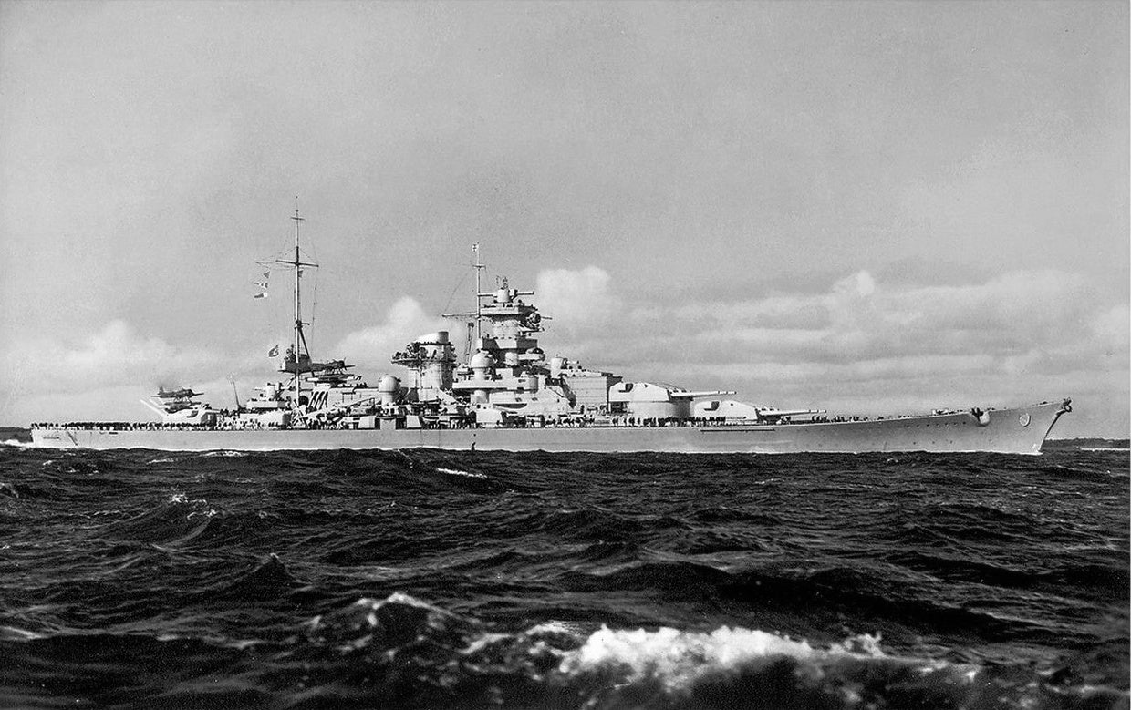 Germany Scharnhorst-Class 30 Inches Battleship Model