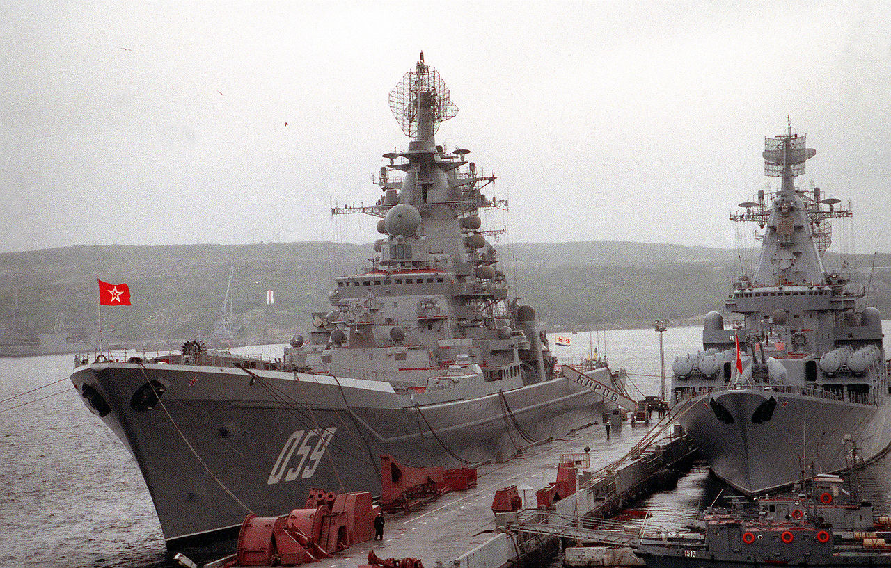 Russian Kirov-Class (Project 1144 Orlan) 36 Inches Battlecruiser Model