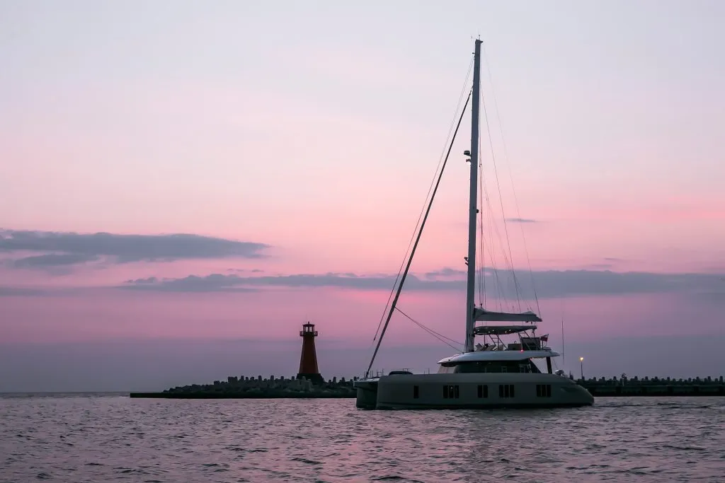 Polish Sunreef 50 (Sunreef Series) 30 Inches Ship Model