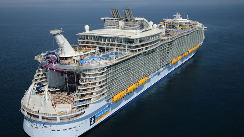 American Harmony of the Seas (Oasis Class) – Royal Caribbean 30 Inches Ship Model