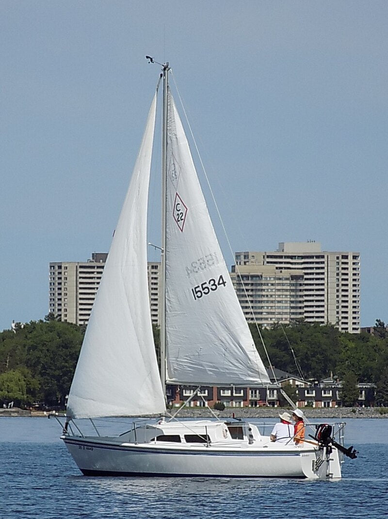 American Catalina 22 (Catalina Series) 30 Inches Ship Model