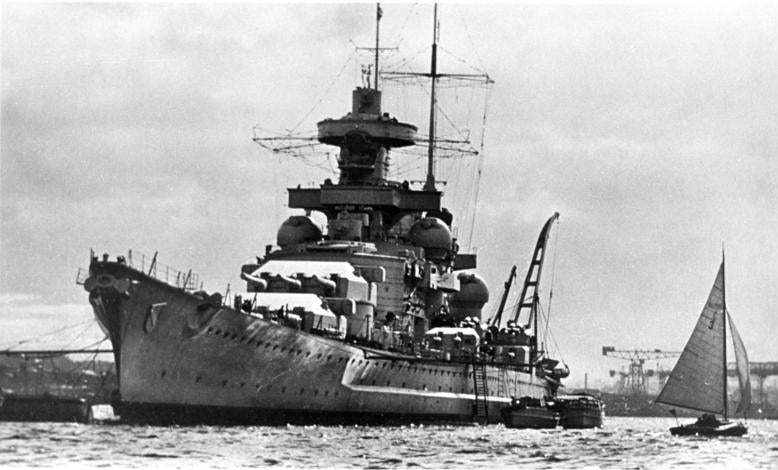 Germany Scharnhorst-Class 36 Inches Battleship Model