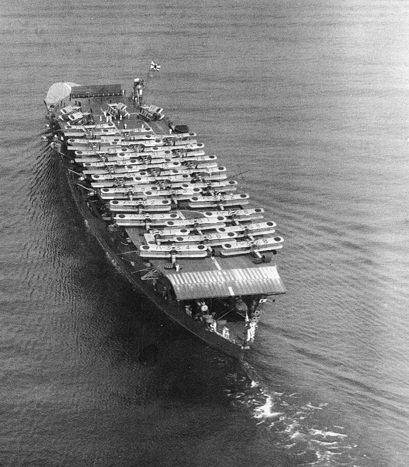 Japanese Akagi (Launched 1925) 30 Inches Aircraft Carrier Model