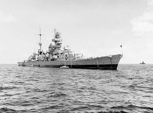 Germany Prinz Eugen (IX 300) Admiral Hipper-Class Heavy Cruiser 30 Inches Model