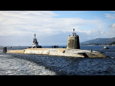 Royal Navy HMS Vanguard Submarine (Vanguard class sub) 36 Inches Model