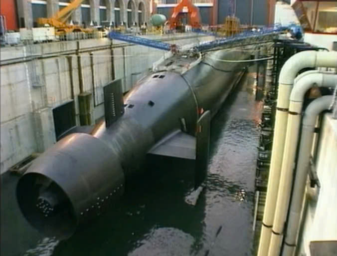 French Le Triomphant ballistic missile Submarine (S616) 36 Inches Model
