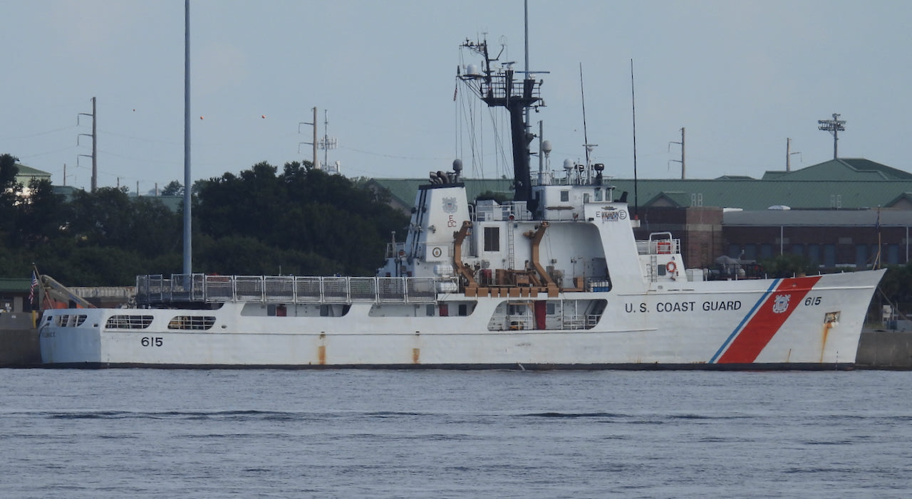 USCGC Reliance WMEC-615 L76cm Ship Model
