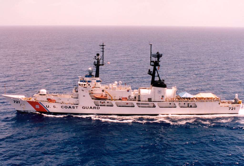 USCGC Gallatin WHEC-721 L91cm Ship Model