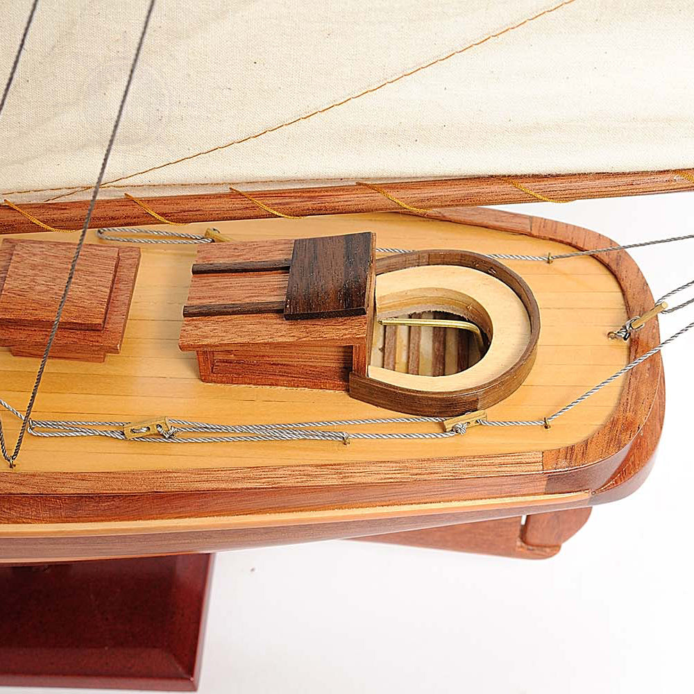 AMERICA CUP RACING YACHT FULLY ASSEMBLED MODEL SHIP | Museum-quality ship model For Wholesale