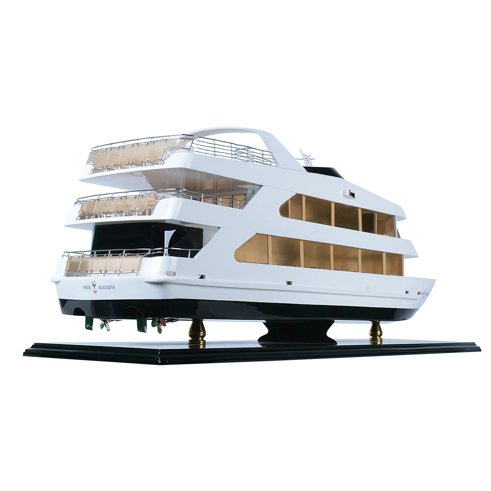 B510 - Miss Augusta 36 inches