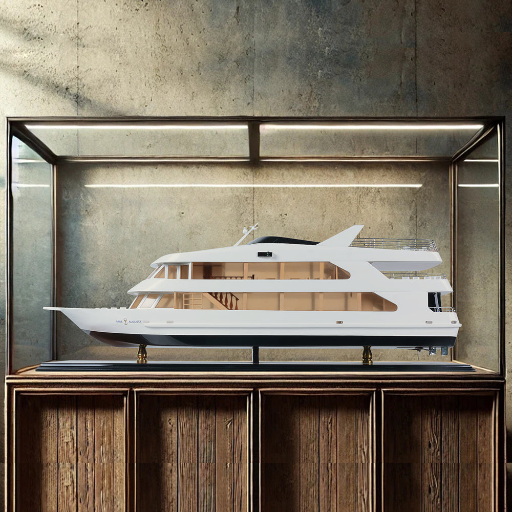 B510 - Miss Augusta 36 inches