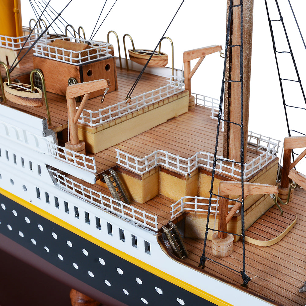 TITANIC CRUISE SHIP MODEL PAINTED LARGE| High-quality Cruiser| Fully Assembled Wooden Model Ship For Wholesale