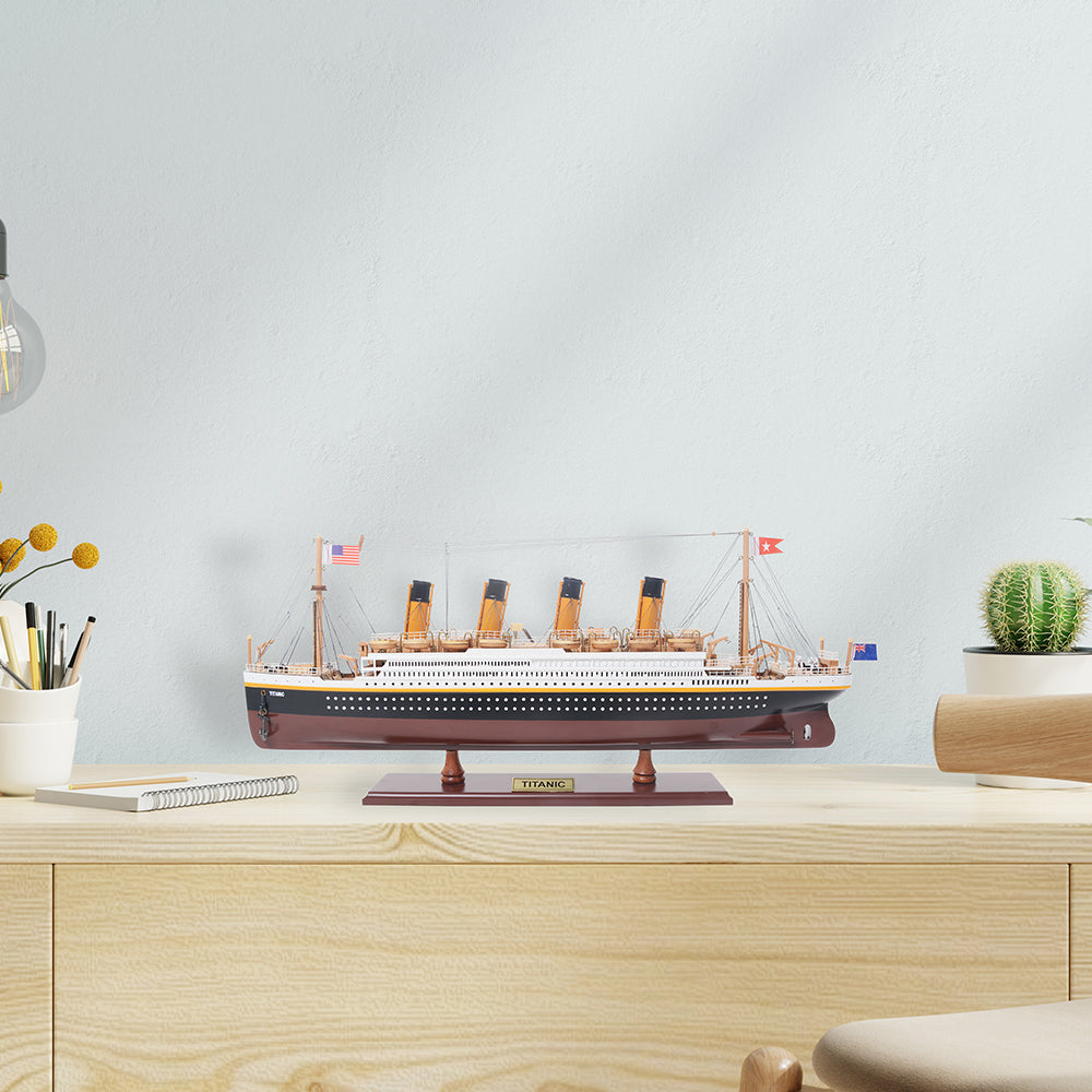 TITANIC CRUISE SHIP MODEL PAINTED SMALL| Museum-quality Cruiser| Fully Assembled Wooden Model Ship For Wholesale