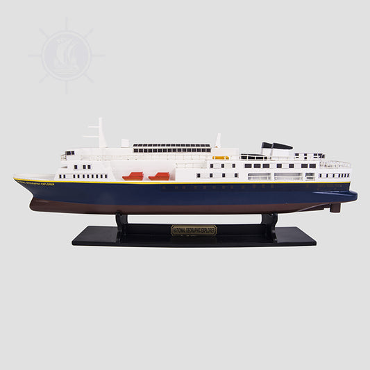 National Geographic Explorer Small 12 Inches L Cruiseship model