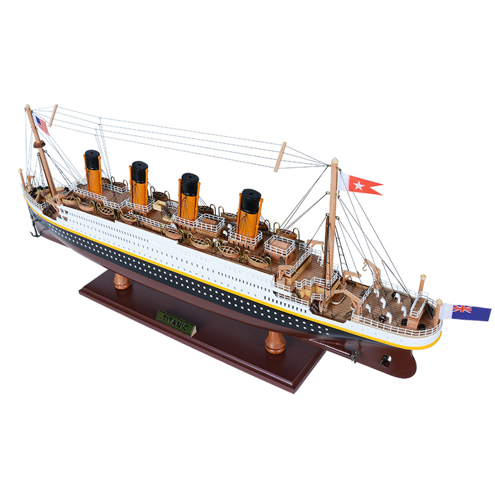 C137 - Titanic 24” (60.96cm)