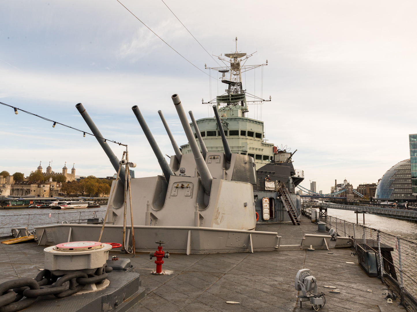 HMS Belfast (C35) Town-Class Light Cruiser 30 Inches Model