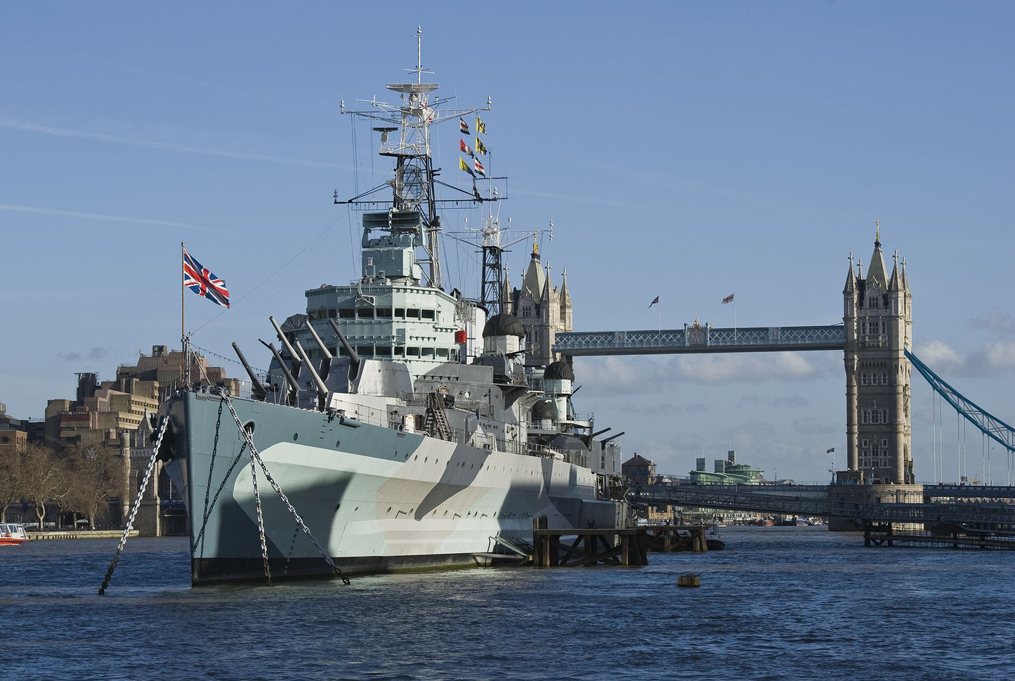 HMS Belfast (C35) Town-Class Light Cruiser 36 Inches Model