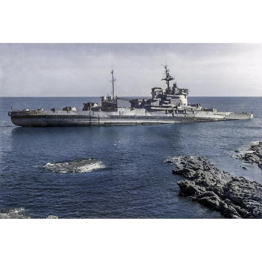 HMS Warspite (Queen Elizabeth-Class) 30 Inches Battleship Model
