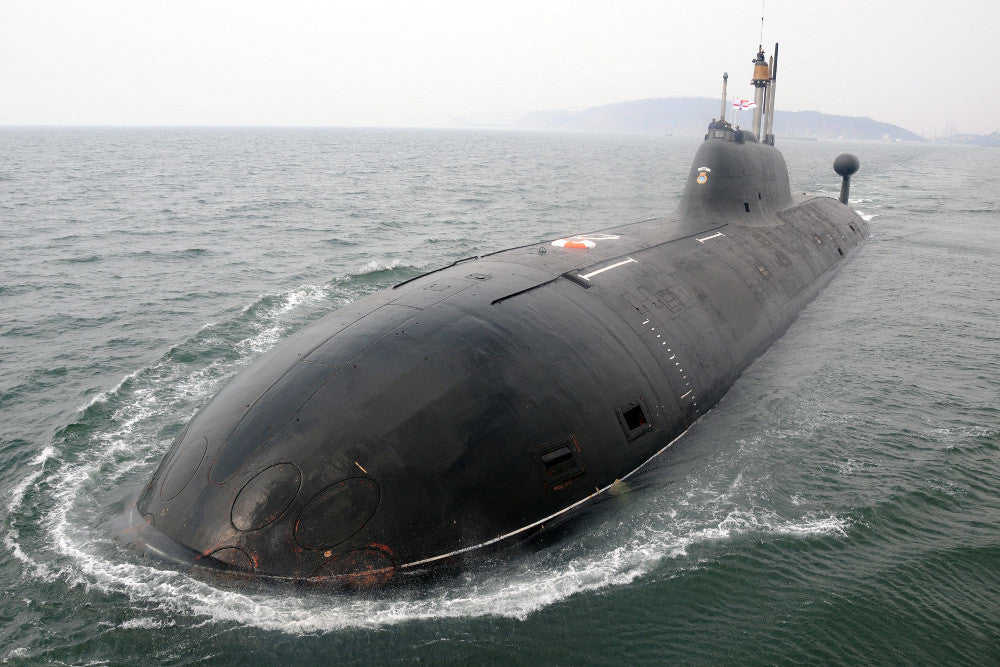 Russian K-152 Nerpa Akula-Class Submarine (Project 971) 30 Inches Model