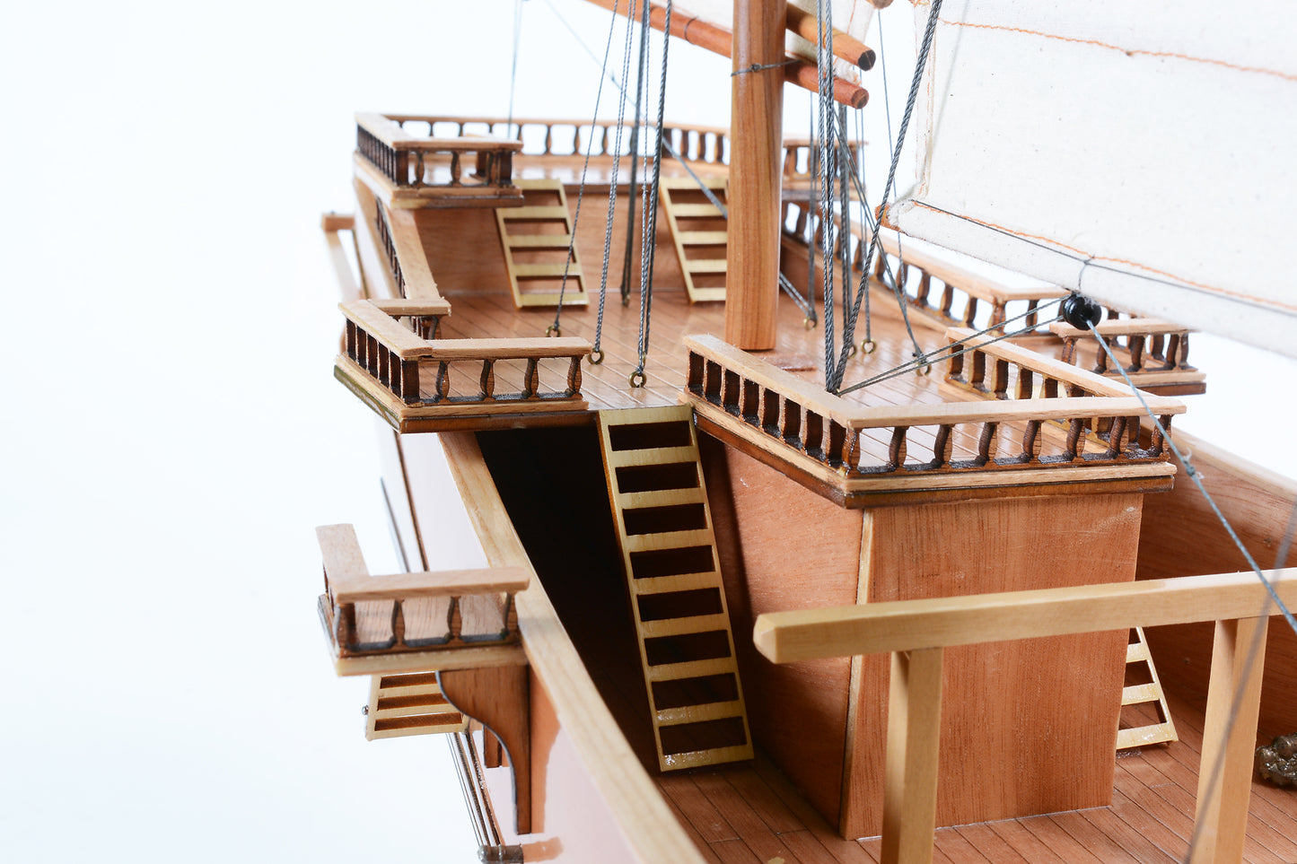 B511 - Chinese Junk L90