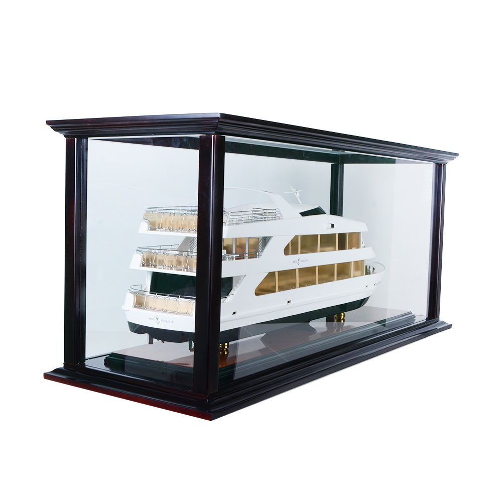 B510 - Display case