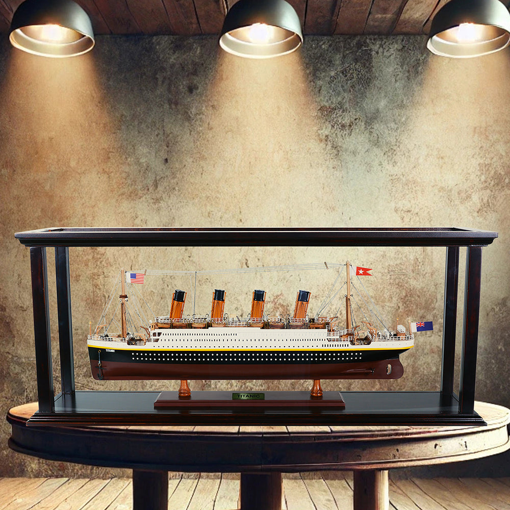 P108 - Display Case for Titanic 24” (60.96cm)
