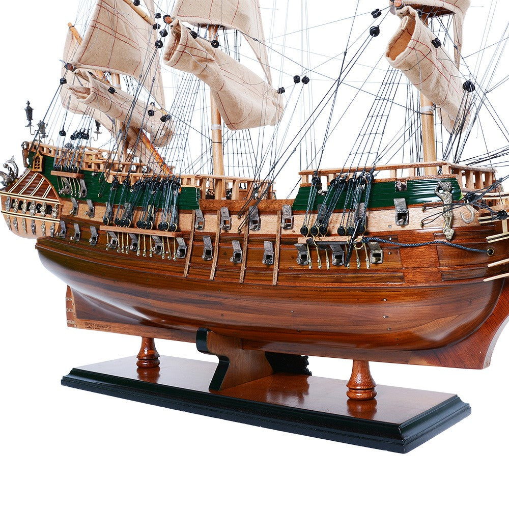 FRIESLAND MODEL SHIP MEDIUM | High-quality | Fully Assembled Wooden Ship Models For Wholesale