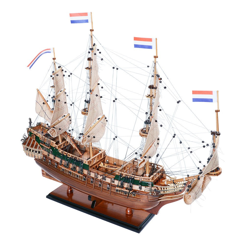 FRIESLAND MODEL SHIP MEDIUM | High-quality | Fully Assembled Wooden Ship Models For Wholesale