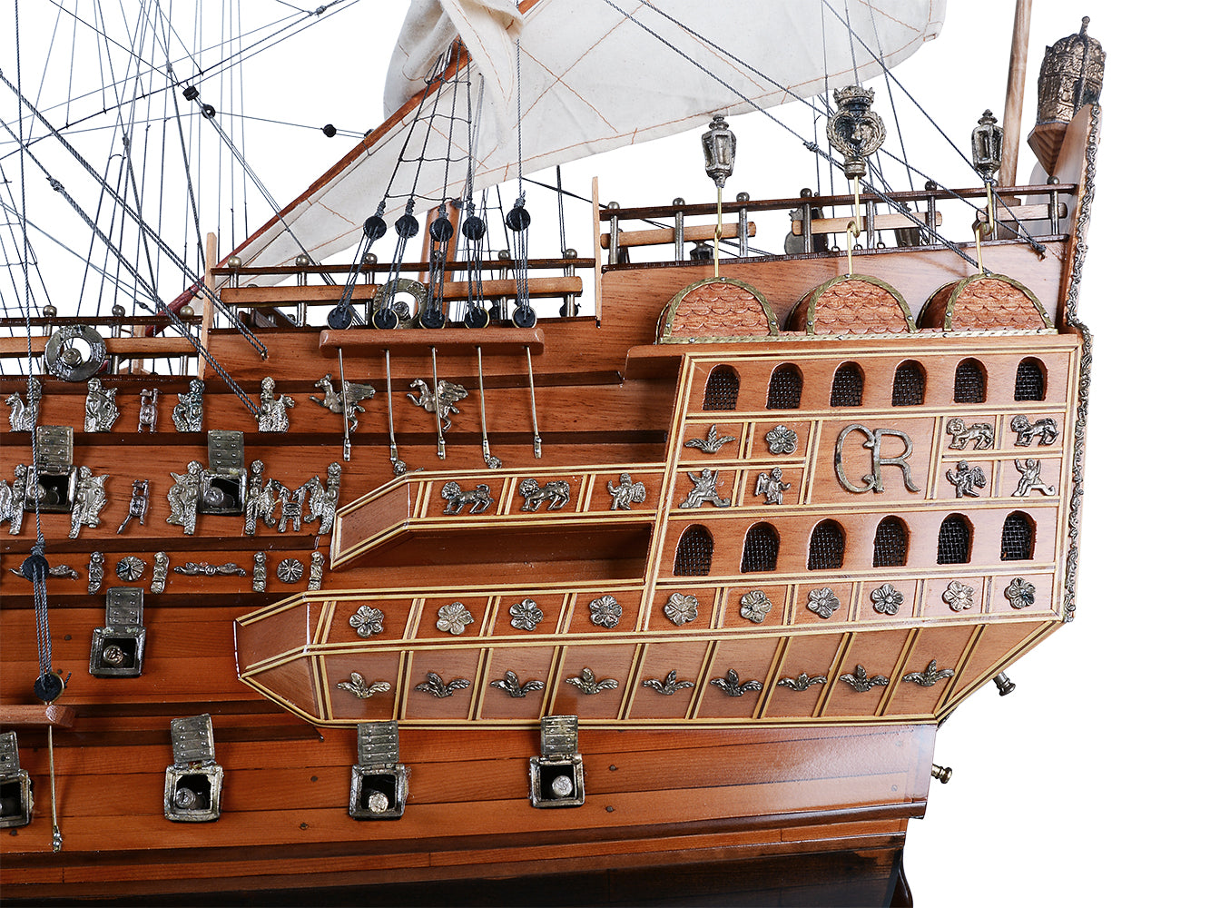 HMS SOVEREIGN OF THE SEAS MODEL SHIP XL WITH DISPLAY CASE NO GLASS | High-quality | Fully Assembled Wooden Ship Models