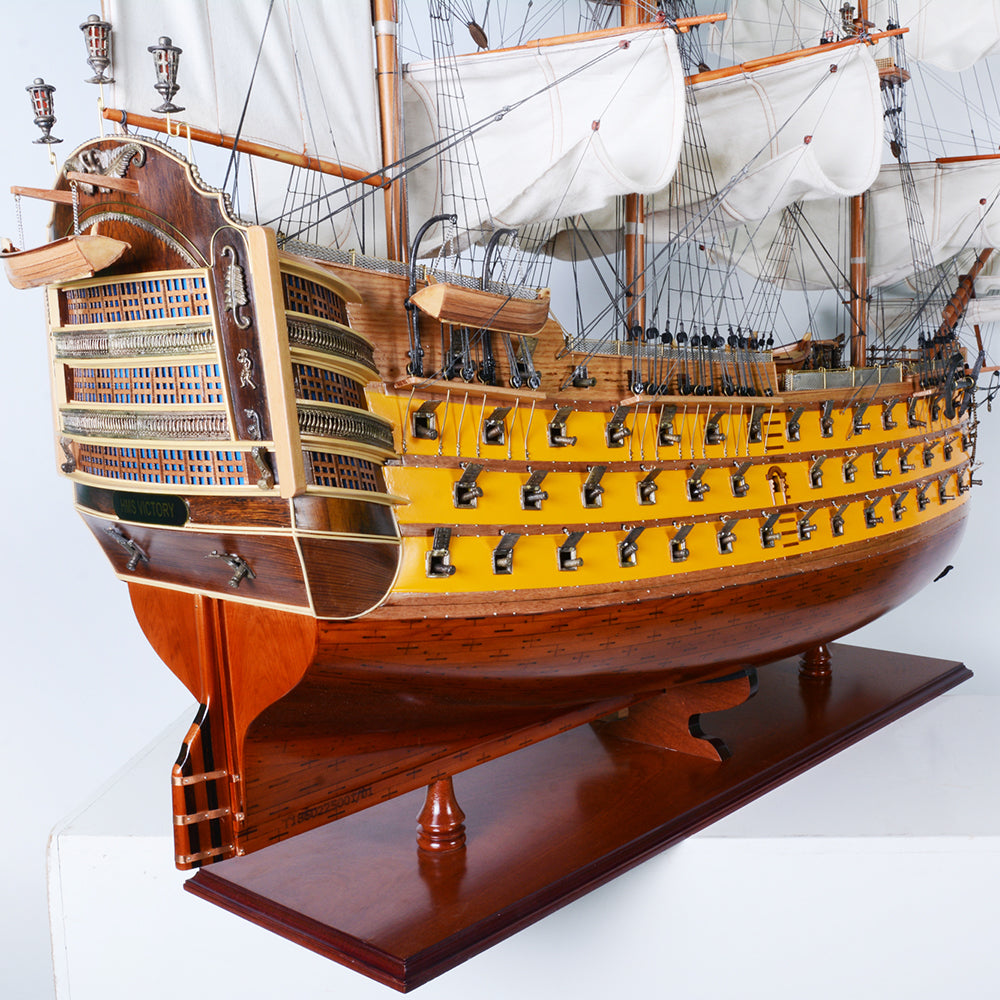 HMS Victory Painted XLarge Fleet Admiral Line | Fully Assembled