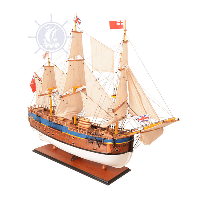 T372 - HMS Endeavour White Painted