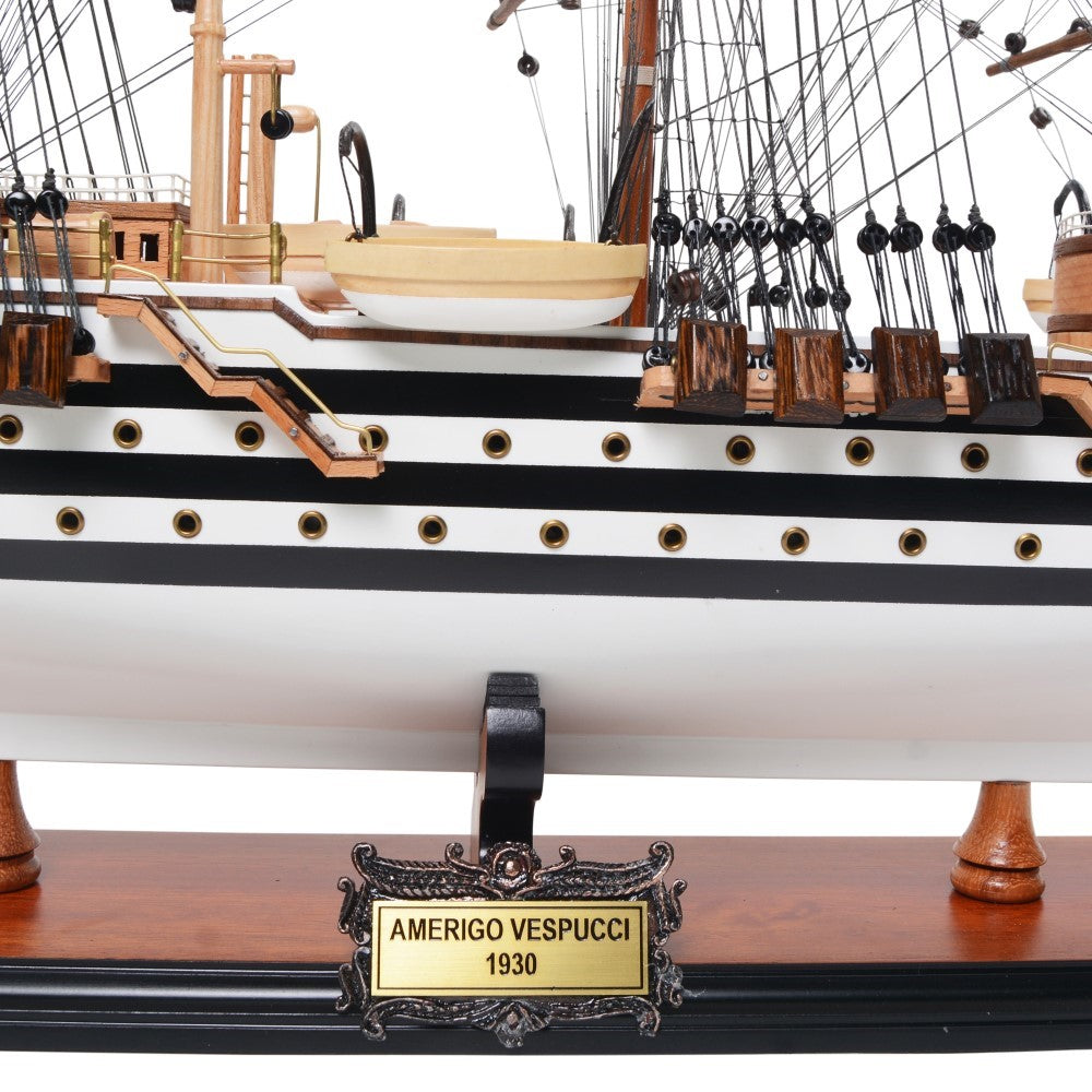 AMERIGO VESPUCCI MODEL SHIP PAINTED MEDIUM | Museum-quality | Fully Assembled Wooden Ship Models For Wholesale