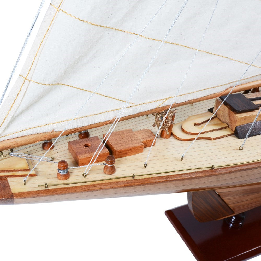 ENDEAVOUR Model Yacht Xlarge | Fully Assembled Wooden Ship Model For Wholesale