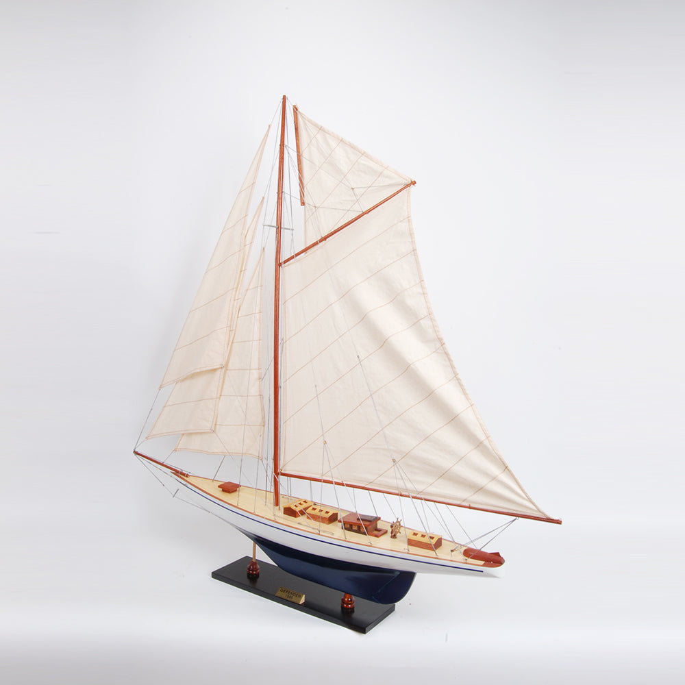 Defender Painted Model Yacht Large | Fully Assembled Wooden Ship Model For Wholesale