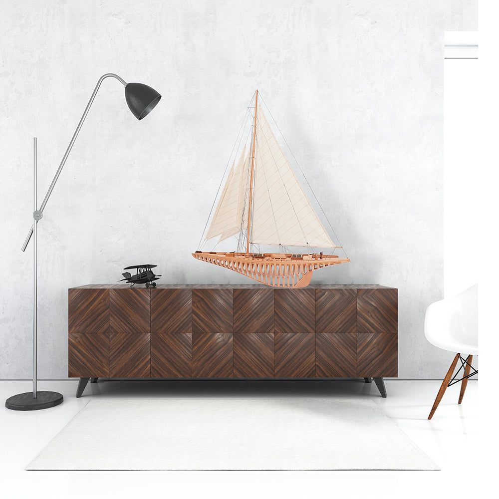 Y224 - Shamrock Open Hull L80 Sailboat Model