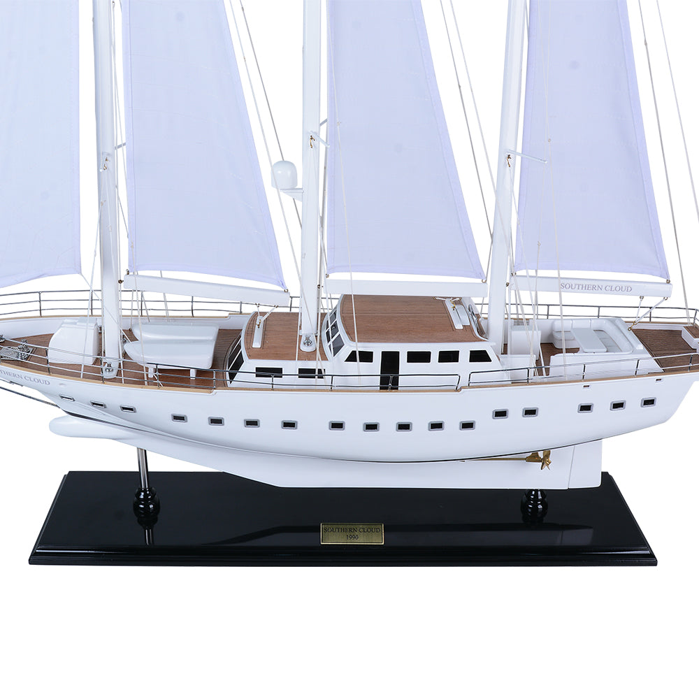 Y227 - Southern Cloud Model Ship 80cm Length