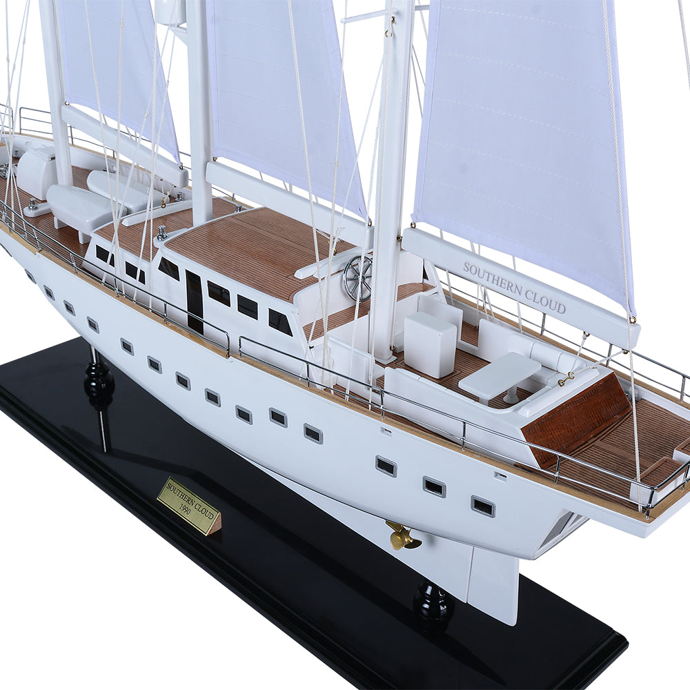Y227 - Southern Cloud Model Ship 80cm Length