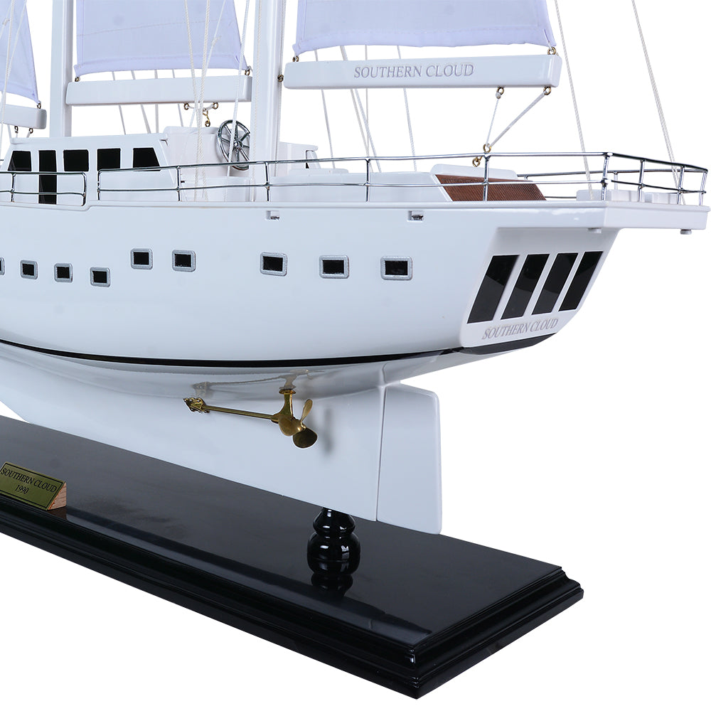Y227 - Southern Cloud Model Ship 80cm Length
