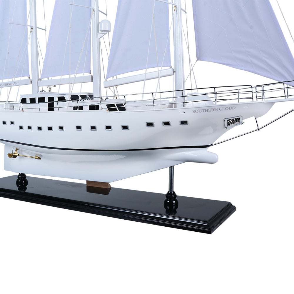 Y227 - Southern Cloud Model Ship 80cm Length