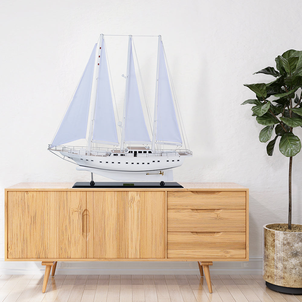 Y227 - Southern Cloud Model Ship 80cm Length